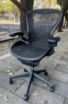 Silla Aeron Clásica Herman Miller